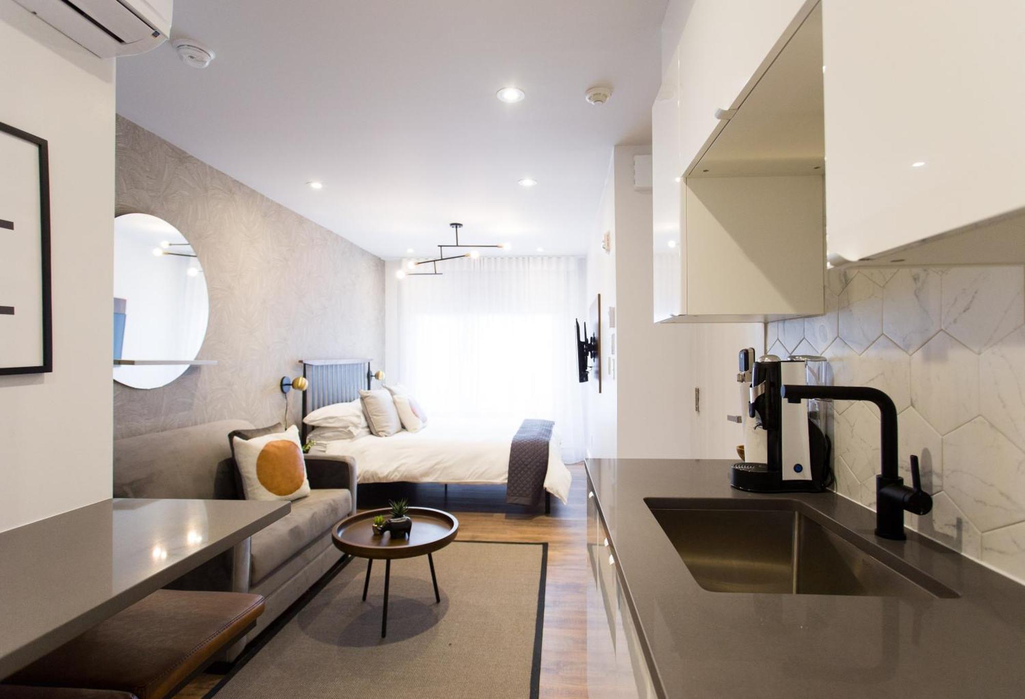 Scandinavian Studio With Full Kitchen And Bath By Den Stays Montréal Chambre photo
